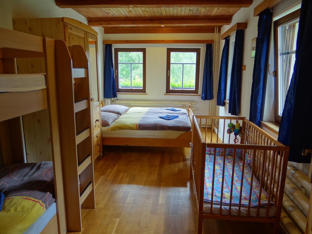Penzion Pod Kopcem Janov nad Nisou Exterior foto